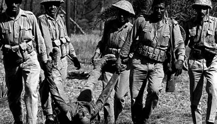 স্বাধীনতা যুদ্ধে দুই পরাশক্তির